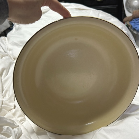 Pfaltzgraff 3 qt 12” serving bowl rare find - Picture 4 of 4